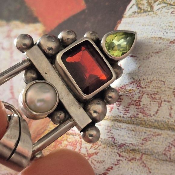 Intricate Silver and Red Necklace with Architectural Design - Picture 2 of 9